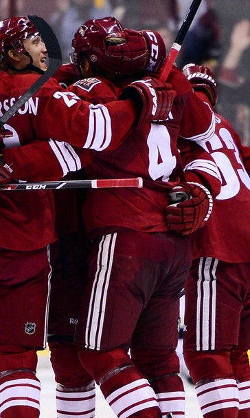 Coyotes rebound with complete effort against Penguins